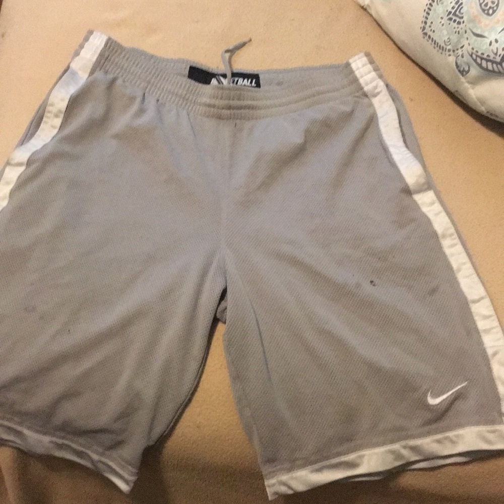 Basketball shorts